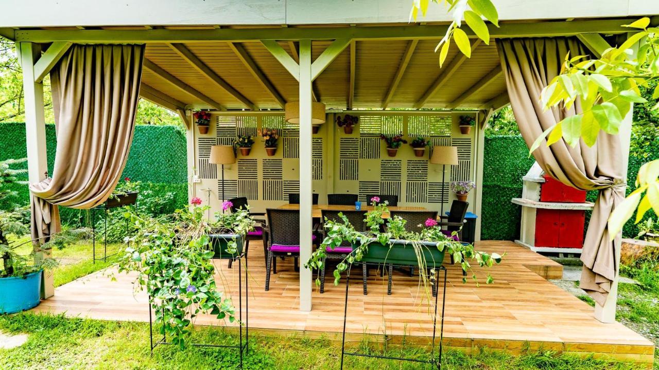 Villa Atlas Muhafazakar Havuzlu, Mustakil Genis Bahceli Sapanca Exterior foto
